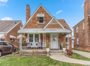 5125 Kendal St, Dearborn, MI 48126