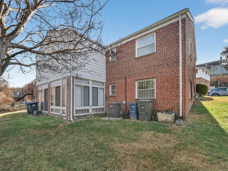 3108 P St SE — Photo 16