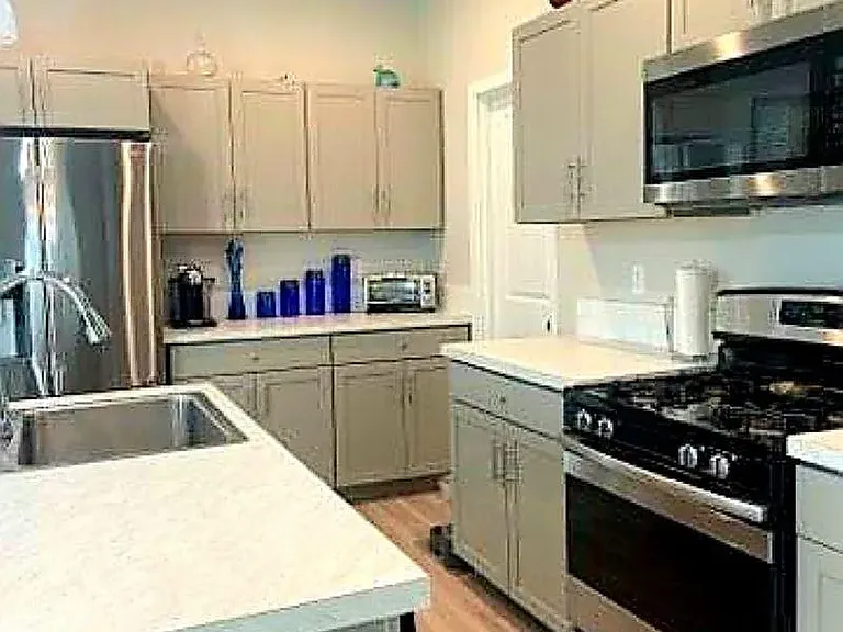 5321 Remington Dr — Photo 2