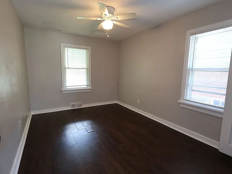 418 N Dade Ave — Photo 15