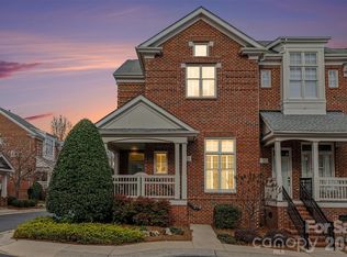 4921 S Hill View Dr, Charlotte, NC 28210