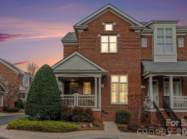 4921 S Hill View Dr, Charlotte, NC 28210