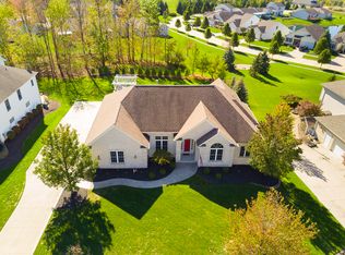 7665 Harley Hills Dr, North Royalton, OH