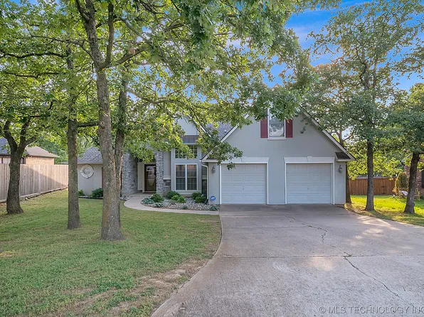 3916 S 74th West Pl, Tulsa, OK 74107