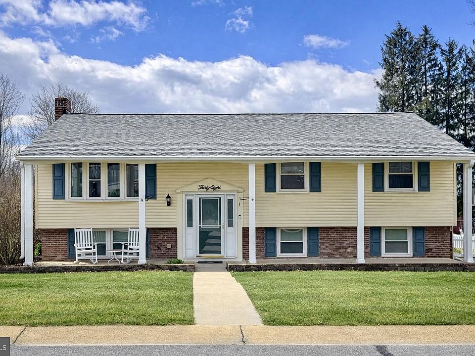 1st image of 38 Covington Dr