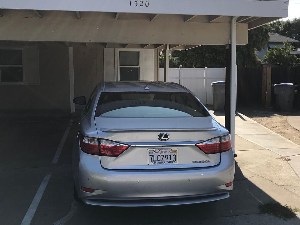 1st image of 1520 Lexington Dr