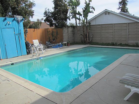 Swimming Pool Back Area