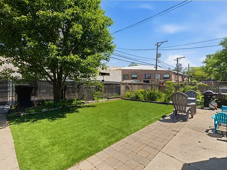 2924 W Giddings St — Photo 27