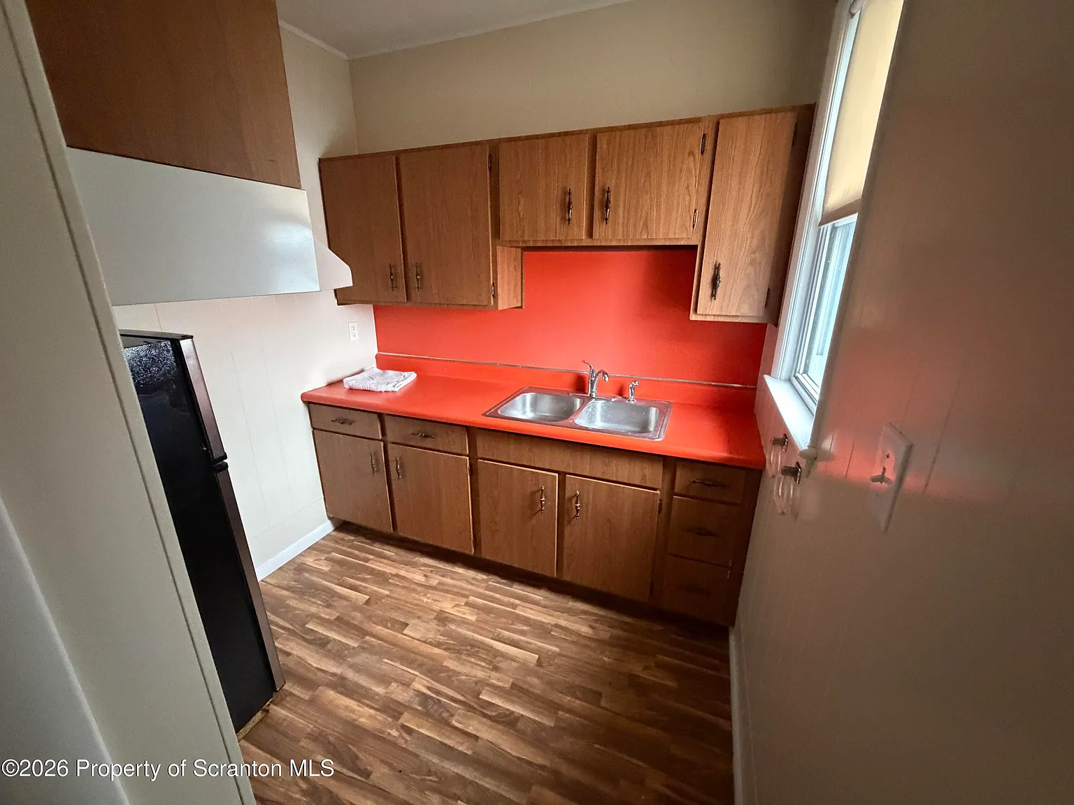 1 bed, 1.0 bath, 850 sqft, $975 — Photo 3