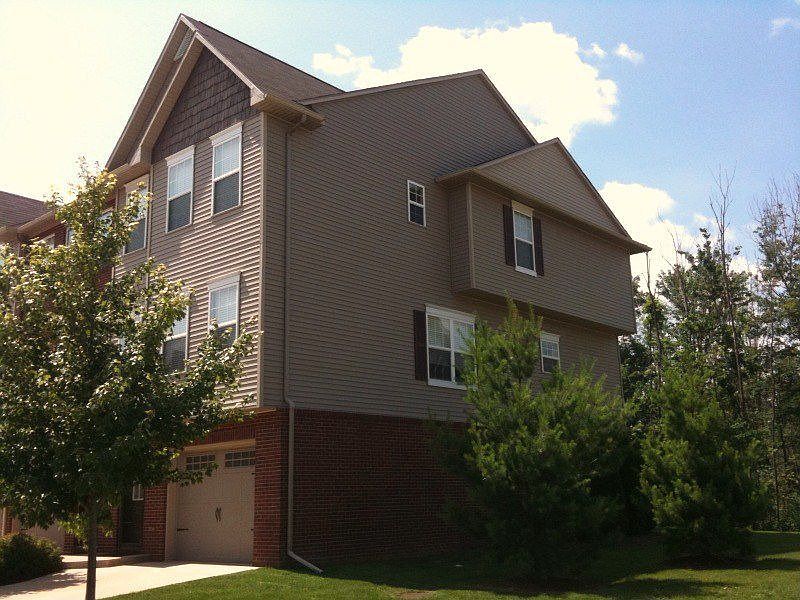 2nd image of 1629 Red Hickory Ct