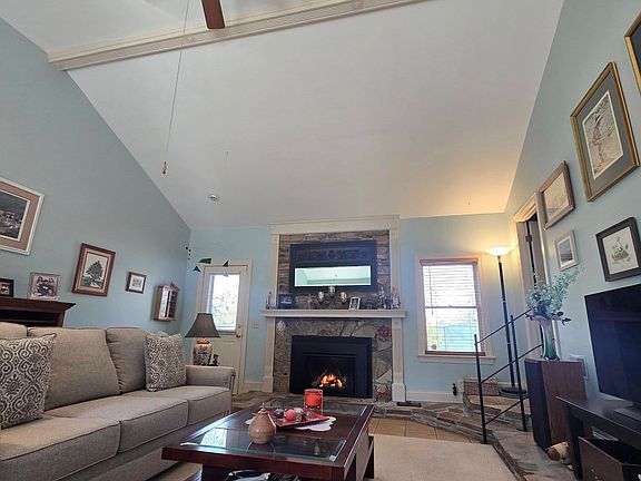 3rd image of 1351 Smyrna Rd