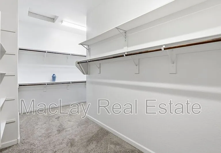 1142 E Bajor St — Photo 40