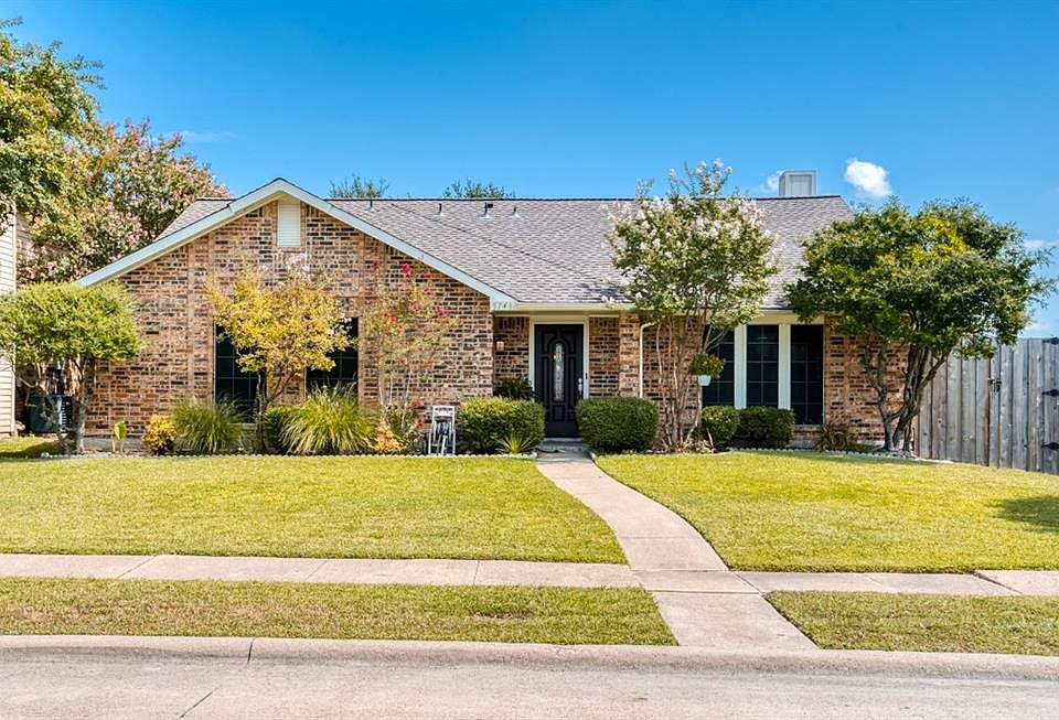 1st image of 5741 Diana Dr