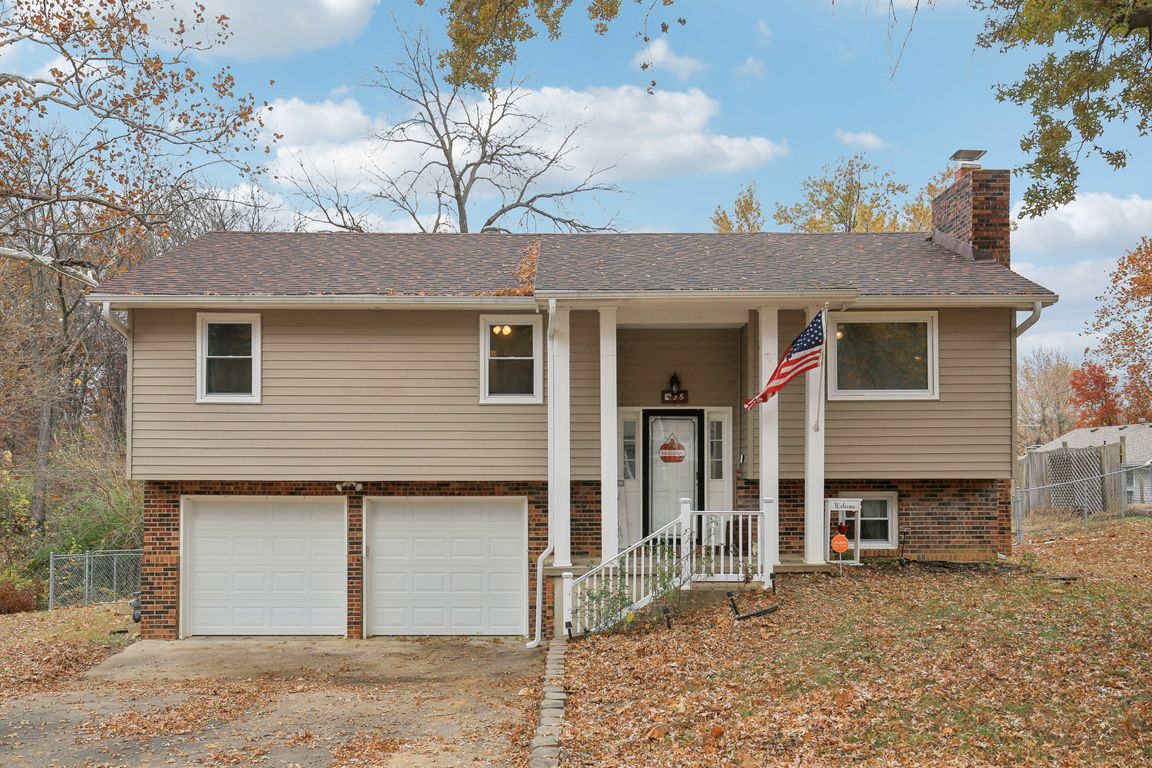 SE 240th Rd-S1811-001.jpg