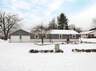 7380 Lewis Center Rd, Westerville, OH 43082