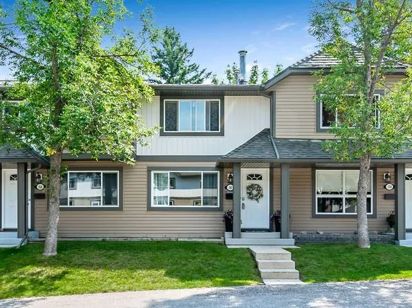 161 NW Woodborough Ter SW, Calgary, AB T2W 5B4