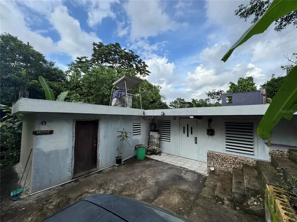 Commons Ramon Pabon Bo Unibon Parcela #56, Morovis, PR 00687