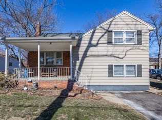 125 Clay Ave W, Roselle Park, NJ 07204