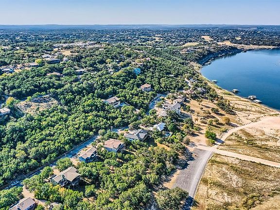 5th image of 6101 Lakeshore Dr