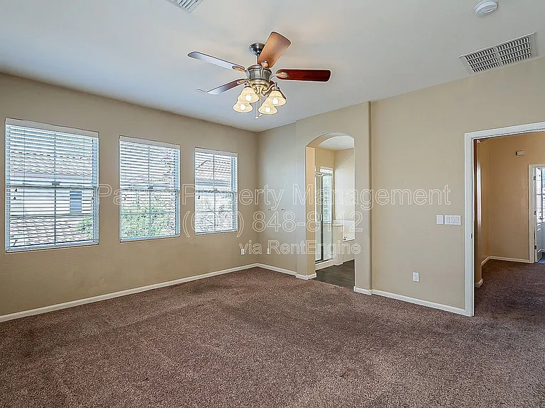 2078 E Flint St — Photo 20