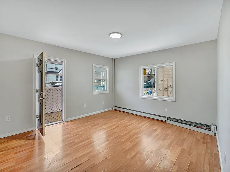 124 Central Ave #3 — Photo 3