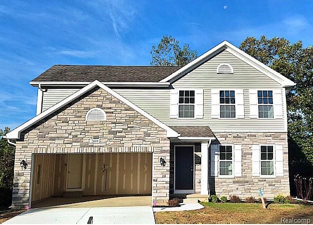 1st image of 2099 Stillwater Dr