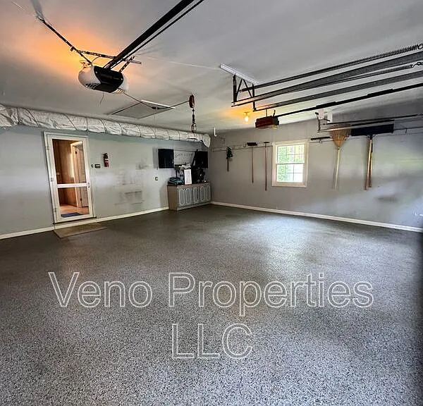 23 Glenwood Dr — Photo 29