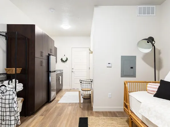 Fair Park Apartments