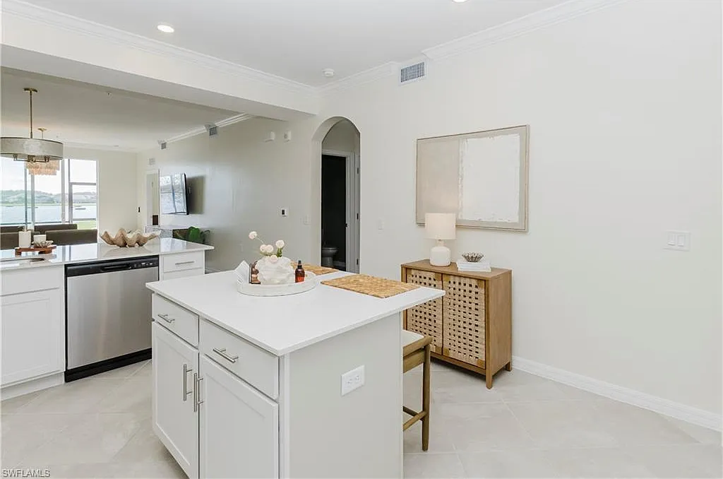 2 bed, 2.0 bath, 1120 sqft, $2,495 — Photo 4