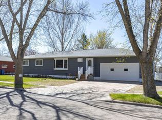 702 3rd Ave SE, Barnesville, MN 56514