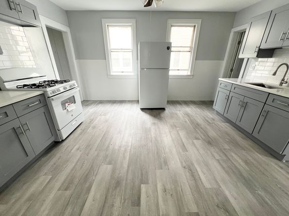 102 Hansen Ave #1