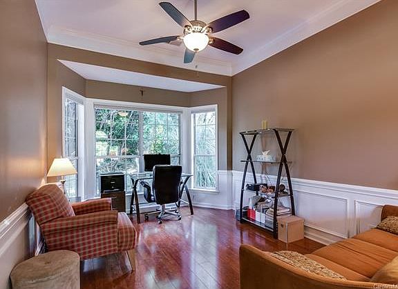 3rd image of 13511 Duckett Ct