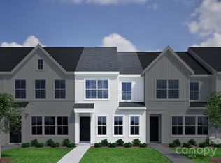 2914 Sloan Dr, Charlotte, NC 28208