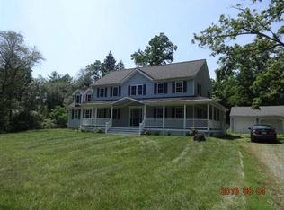 243 Perry Hill Rd, Acushnet, MA 02743