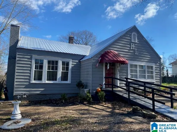 648 Lloyd Noland Pkwy, Fairfield, AL 35064