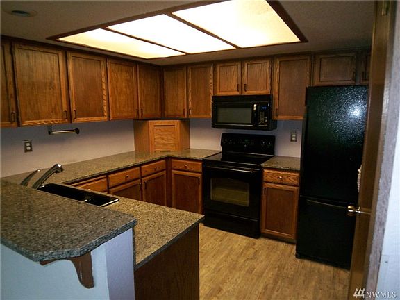 2nd image of 11055 SE 250th Ct #13B