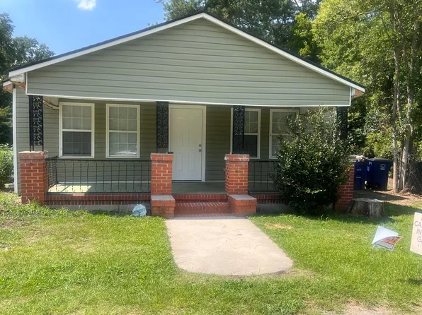 114 Jessamine St, Darlington, SC 29532