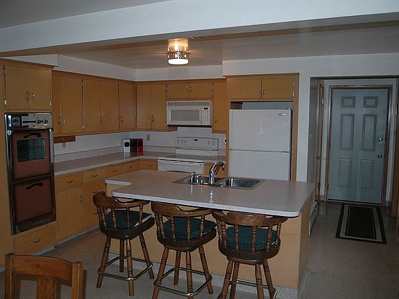 Loads of cabinet space!