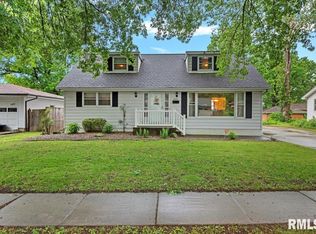 2054 Cambridge Rd, Springfield, IL 62704