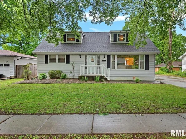 2054 Cambridge Rd, Springfield, IL 62704