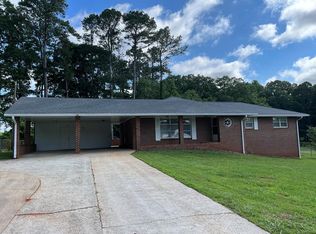 100 Sharp Dr, Carrollton, GA 30117