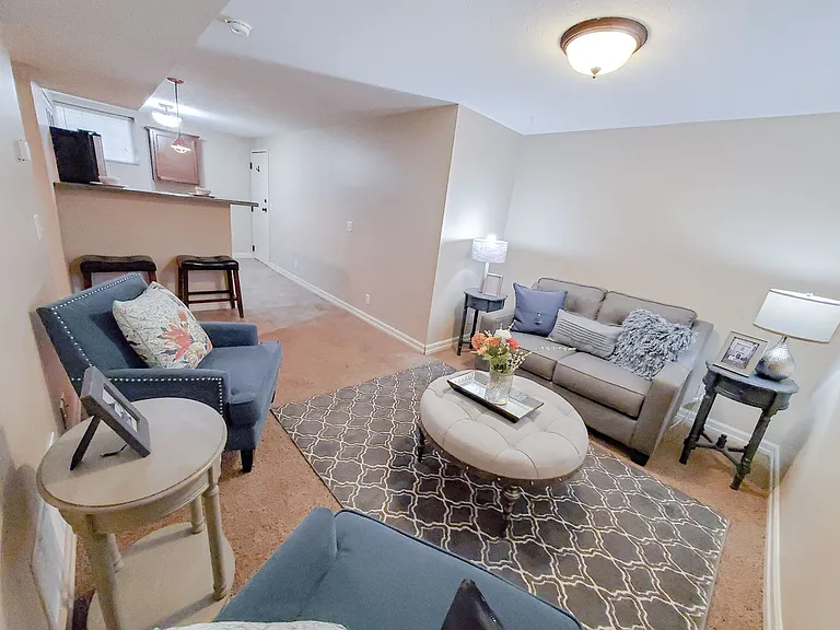 814 S 38th St — Photo 21