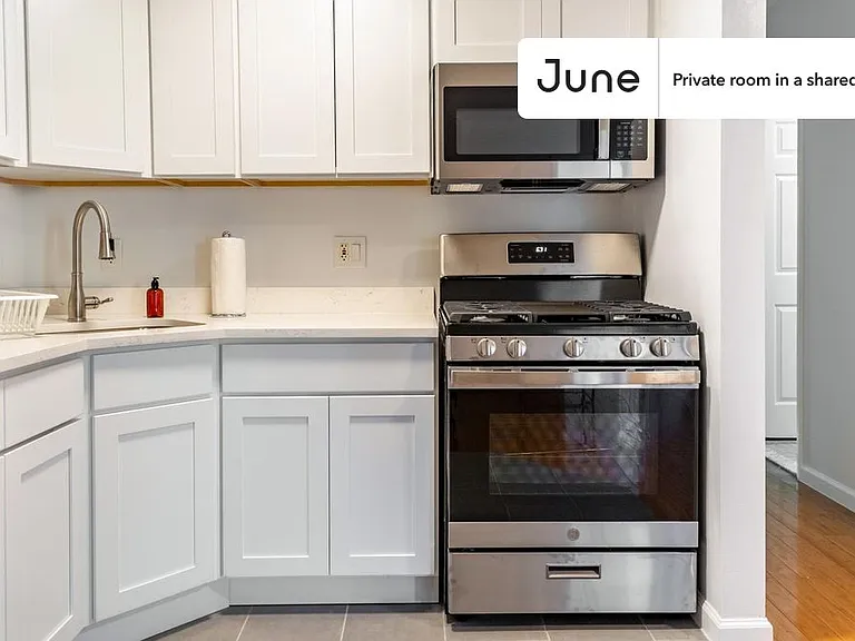 1594 Nostrand Ave #B — Photo 9