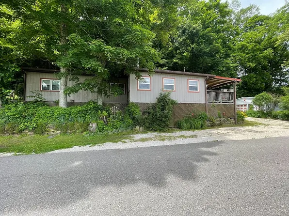 47 N Anglin Br, Grayson, KY 41143