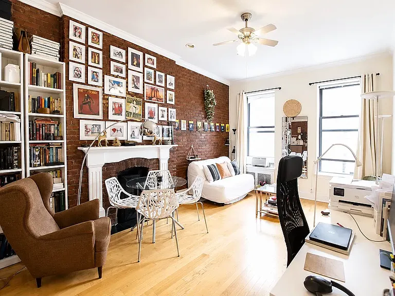 24 W 75th St #5B — Photo 1