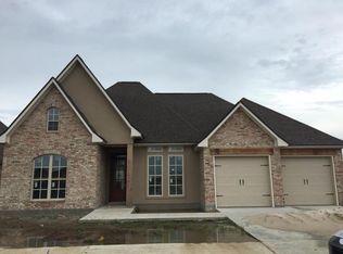 110 Sabal Palms Row, Youngsville, LA 70592