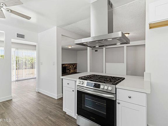 2nd image of 5735 Katherine St