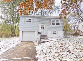 1400 N Osage Trl, Independence, MO 64058