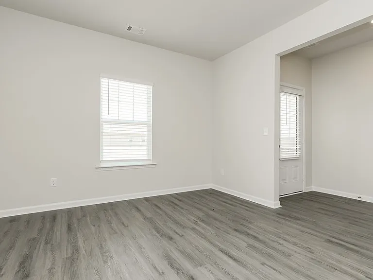 1448 Sodbuster Dr — Photo 4