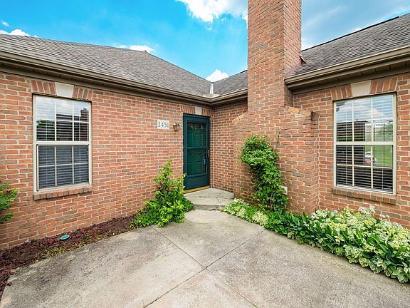 3rd image of 2451 Hooverside Ln